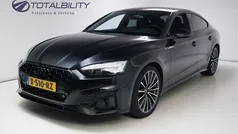 Zwart Gebruikt 2023 Audi A5 Sportback S-Line Hatchback | € 37.950 (Eerlijke prijs)