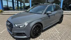 Grijs Gebruikt 2019 Audi A3 Sportback Premium Hatchback | € 22.400 (Eerlijke prijs)