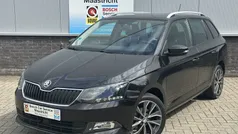 Zwart Gebruikt 2015 Skoda Fabia Stationwagen | € 9.949 (Eerlijke prijs)