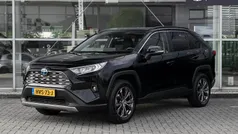 Zwart Gebruikt 2023 Toyota RAV4 Hybrid Style SUV | € 41.949 (Eerlijke prijs)