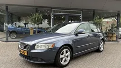 Blauw Gebruikt 2011 Volvo S40 Sedan | € 4.990 (Eerlijke prijs)
