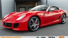Grijs, metallic lak Gebruikt 2011 Ferrari 599 Cabriolet | € 1.899.950