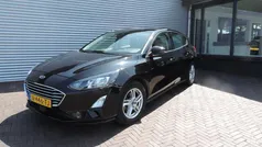 Zwart, metallic lak Gebruikt 2022 Ford Focus Business Edition Hatchback | € 15.850 (Super prijs)