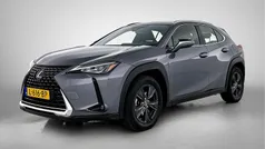 Gebruikt 2019 Lexus UX 250h Business Edition SUV | € 25.950 (Eerlijke prijs)