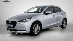 Sonic silver (licht grijs metallic) Gebruikt 2023 Mazda 2 Comfort Hatchback | € 20.445 (Eerlijke prijs)