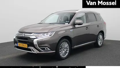 Occasion 2019 Mitsubishi Outlander P-HEV Intense+ SUV | € 21.900 (Eerlijke prijs)