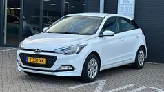Wit Gebruikt 2018 Hyundai i20 Comfort Hatchback | € 9.999 (Super prijs)