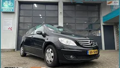 Zwart Gebruikt 2005 Mercedes B170 MPV | € 1.250 (Goede deal)