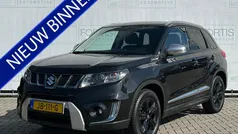 Zwart Gebruikt 2016 Suzuki Vitara SUV | € 19.900 (Eerlijke prijs)
