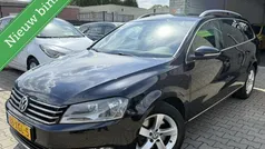 Zwart Gebruikt 2012 VW Passat Executive Stationwagen | € 5.250 (Goede deal)