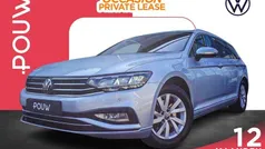 Grijs Gebruikt 2023 VW Passat Business Stationwagen | € 30.950 (Eerlijke prijs)