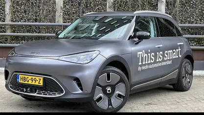 Grijs, metallic lak Gebruikt 2025 Smart #1 Edition #1 SUV | € 33.450 (Eerlijke prijs)