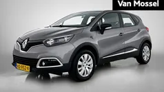 Grijs Gebruikt 2015 Renault Captur Expression SUV | € 10.940 (Eerlijke prijs)