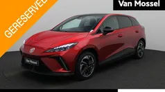 Gebruikt 2023 MG MG4 EV Luxury Hatchback | € 23.995 (Eerlijke prijs)