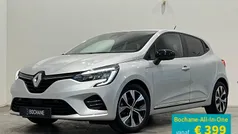 Gebruikt 2023 Renault Clio V Evolution Hatchback | € 16.995 (Goede deal)