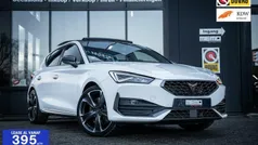 Wit Gebruikt 2022 Cupra Leon VZ Hatchback | € 29.490 (Eerlijke prijs)