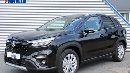 Occasion 2025 Suzuki SX4 S-Cross SUV | € 34.445 (Eerlijke prijs)