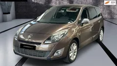Bruin Gebruikt 2011 Renault Grand Scénic III MPV | € 6.250 (Eerlijke prijs)