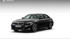 Gebruikt 2025 BMW 330e M Sport Stationwagen | € 67.126 (Super prijs)