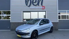 Gebruikt 2003 Peugeot 206 Hatchback | € 1.950 (Eerlijke prijs)