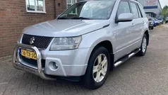 Grijs Gebruikt 2007 Suzuki Grand Vitara Exclusive SUV | € 4.749 (Eerlijke prijs)