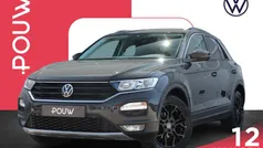 Grijs Gebruikt 2021 VW T-Roc Style SUV | € 20.950 (Eerlijke prijs)
