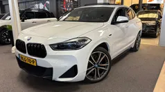 Wit Gebruikt 2022 BMW X2 Executive SUV | € 31.950 (Eerlijke prijs)