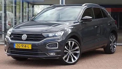 Grijs Occasion 2019 VW T-Roc R-line SUV | € 18.950 (Eerlijke prijs)