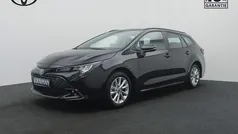 Gebruikt 2025 Toyota Corolla Active Stationwagen | € 38.189 (Eerlijke prijs)