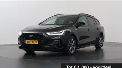 Gebruikt 2023 Ford Focus ST-Line X Stationwagen | € 24.830 (Eerlijke prijs)