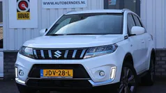 Wit Gebruikt 2022 Suzuki Vitara SUV | € 24.900 (Eerlijke prijs)