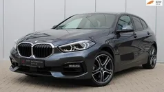 Gebruikt 2021 BMW 120 Sport Line Hatchback | € 27.450 (Eerlijke prijs)