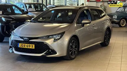 Occasion Toyota Corolla Plus 98 PK (72 kW) 2025 Grijs Stationwagen