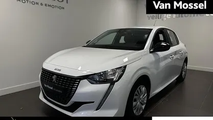 Wit Gebruikt 2022 Peugeot 208 Active Hatchback | € 13.940 (Eerlijke prijs)