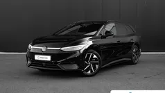 Zwart Gebruikt 2025 VW ID.7 Pro Stationwagen | € 52.895 (Goede deal)