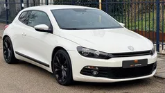 Wit (metallic) Gebruikt 2009 VW Scirocco Coupé | € 6.999 (Eerlijke prijs)