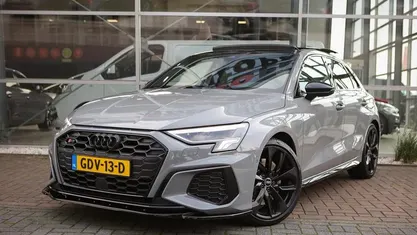 Grijs Gebruikt 2021 Audi S3 Sportback S-Line Hatchback | € 43.990 (Eerlijke prijs)
