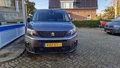 Grijs Gebruikt 2021 Peugeot Partner Premium MPV | € 9.450 (Goede deal)