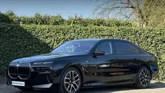 Zwart, metallic lak Gebruikt 2024 BMW i7 M Sport Sedan | € 97.890 (Super prijs)
