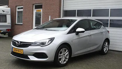 Occasion Opel Astra Business Edition 110 PK (80 kW) 2020 Hatchback