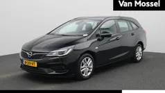 Zwart Gebruikt 2022 Opel Astra Edition Stationwagen | € 15.400 (Super prijs)