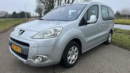 Grijs Occasion 2008 Peugeot Partner Tepee MPV | € 4.499 (Super prijs)