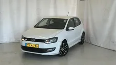 Wit, metallic lak Gebruikt 2012 VW Polo Comfortline Hatchback | € 5.999 (Eerlijke prijs)