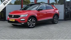Rood Gebruikt 2020 VW T-Roc Business SUV | € 21.950 (Eerlijke prijs)