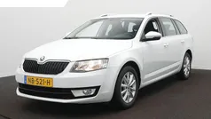 Wit Gebruikt 2017 Skoda Octavia Business Line Stationwagen | € 16.900 (Eerlijke prijs)