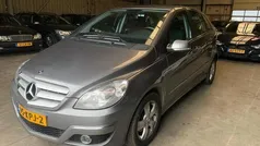 Mercedes B200