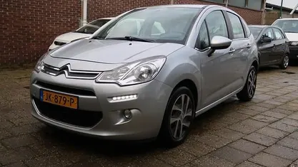 Grijs (metallic) Gebruikt 2016 Citroën C3 Feel Hatchback | € 5.450 (Eerlijke prijs)