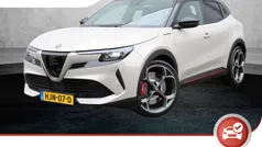 Grijs Nieuw 2025 Alfa Romeo Junior Veloce SUV | € 48.799 (Eerlijke prijs)