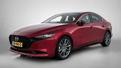 Gebruikt 2019 Mazda 3 Luxury Sedan | € 18.885 (Eerlijke prijs)