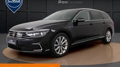 Zwart Gebruikt 2022 VW Passat GTE Stationwagen | € 23.850 (Eerlijke prijs)